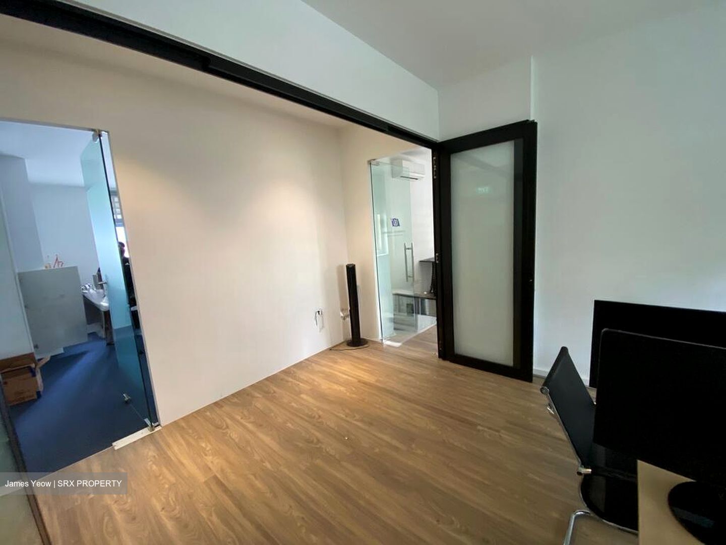 Emerald Garden (D1), Office #566779831